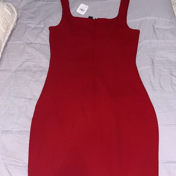 NWT Cherry Red Dress with Slit On Front and Zipper Back - Picture 4 of 5